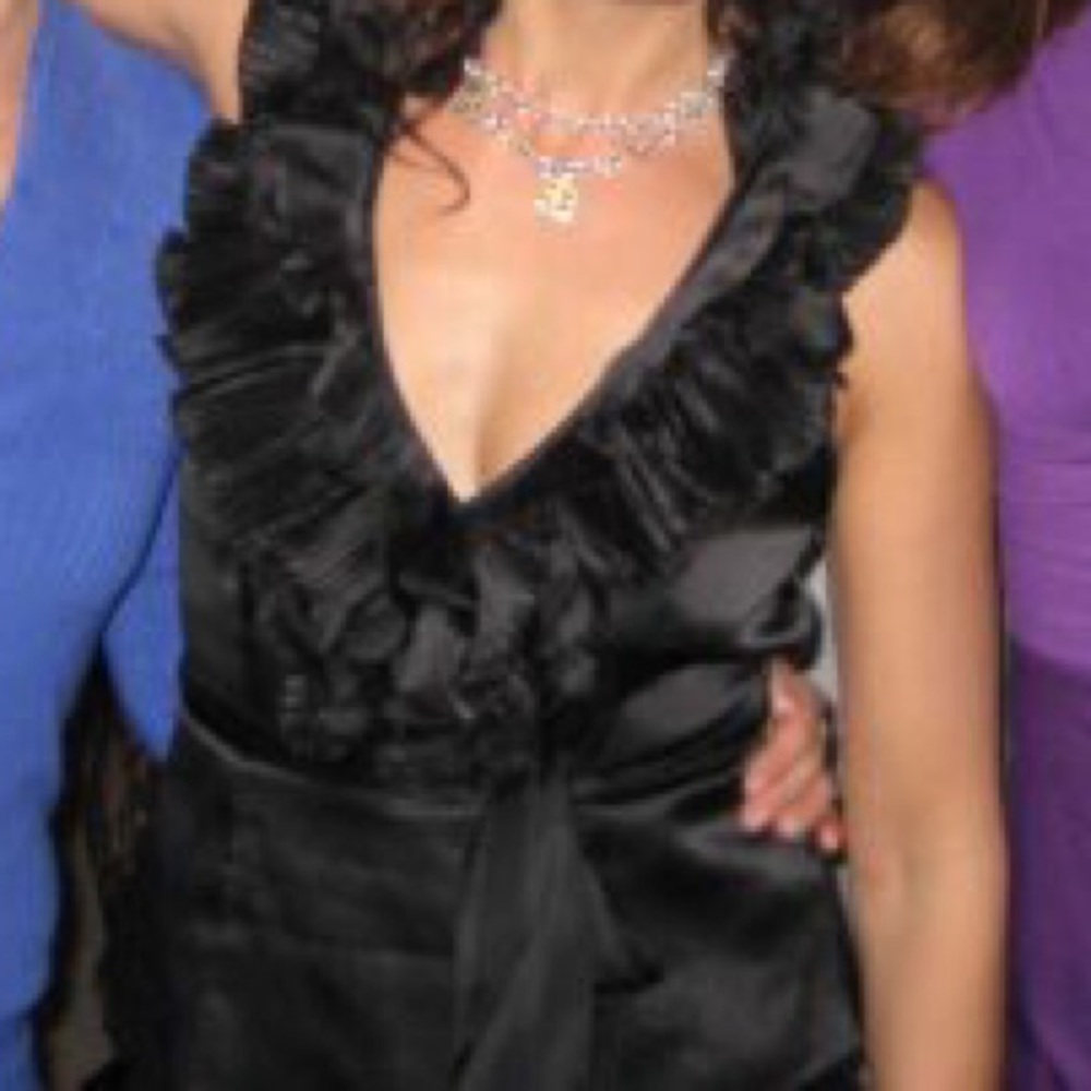 Black halter top - Picture 7 of 7